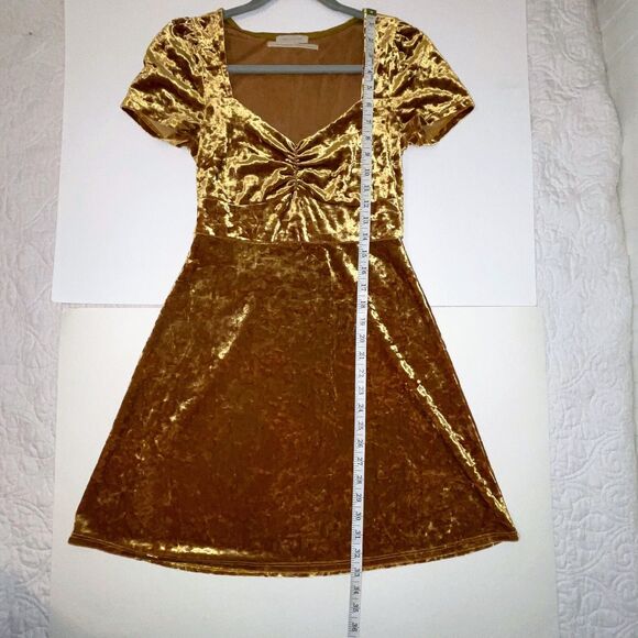Urban Outfitters Maeve Crushed Velvet Mini Dress Yellow Sweetheart Short Slv S - Picture 10 of 13